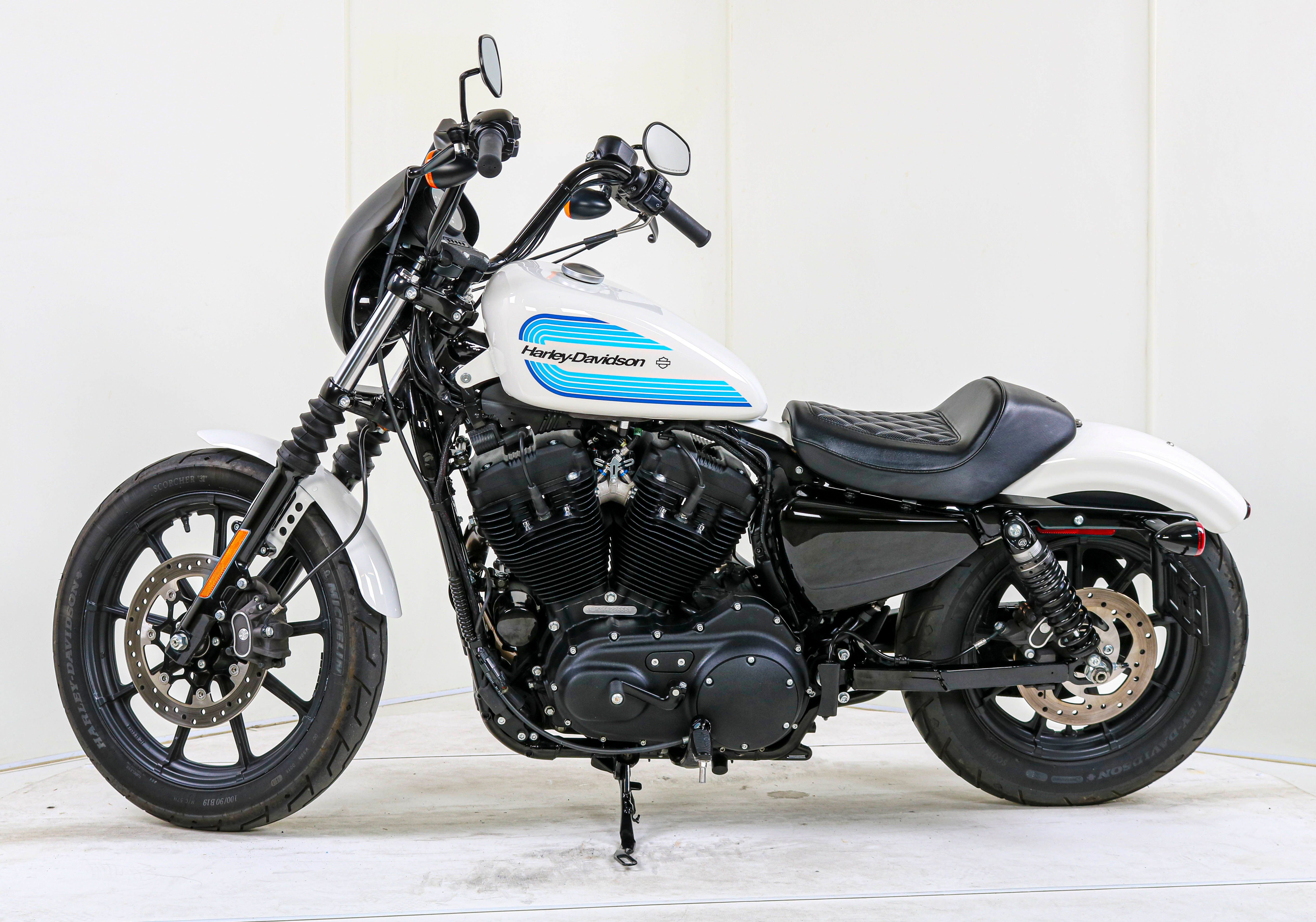 Buy motorbike Pre-owned HARLEY-DAVIDSON XR 1200 Sportster 